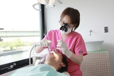 歯科女医